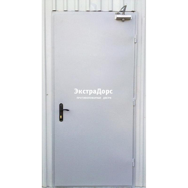 Противопожарная дверь EI 30 3 типа белая металлическая в Сочи  купить