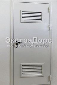 Противопожарные двери с решеткой от производителя в Сочи  купить